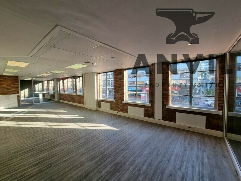 Sovereign Quays ,34 Somerset Road - 1st Floor Foyer B Ex Top Employers property image 15