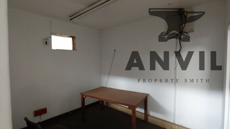 Cnr Kent and All Black Road - Unit 2 property image 9