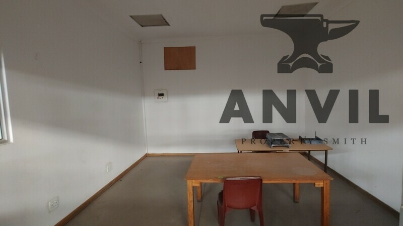 Cnr Kent and All Black Road - Unit 2 property image 11