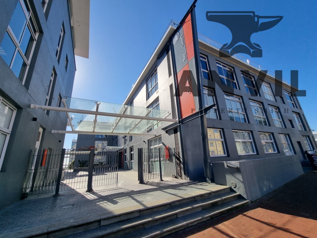 Granger Bay Court, 49 Beach Road, Mouille Point V&A Waterfront Anvil