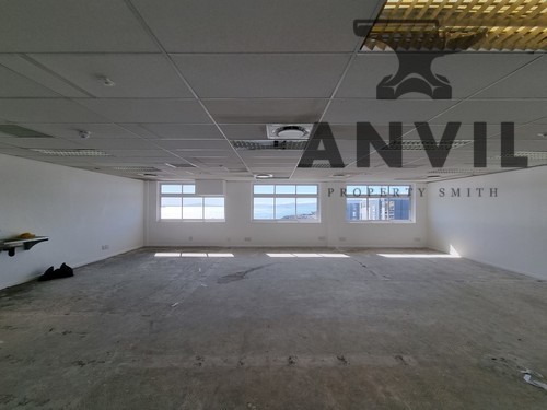 Granger Bay Court, 49 Beach Road, Mouille Point - 5th Floor Unit property image 4