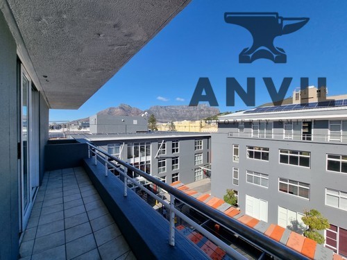 Granger Bay Court, 49 Beach Road, Mouille Point - 5th Floor Unit property image 14