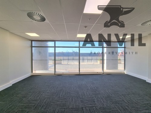 The Yacht Club, Dockrail Road, Foreshore, Cape Town - Office 013 property image 8