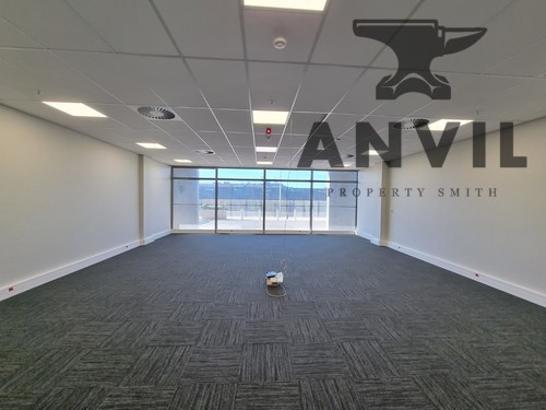 The Yacht Club, Dockrail Road, Foreshore, Cape Town - Office 013 property image 3