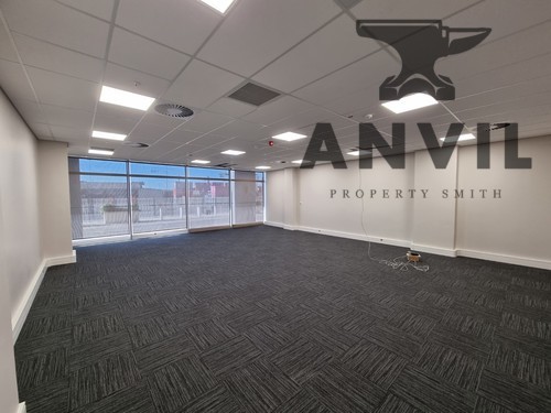 The Yacht Club, Dockrail Road, Foreshore, Cape Town - Office 017 property image 3