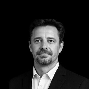 Jean Laidlaw, Commercial Property Broker